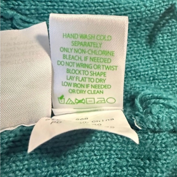 EUC Lilly Pulitzer Kipp’s Puff Blouson Sleeve Pom-Pom Sweater, “Spruce Green” - Picture 10 of 12